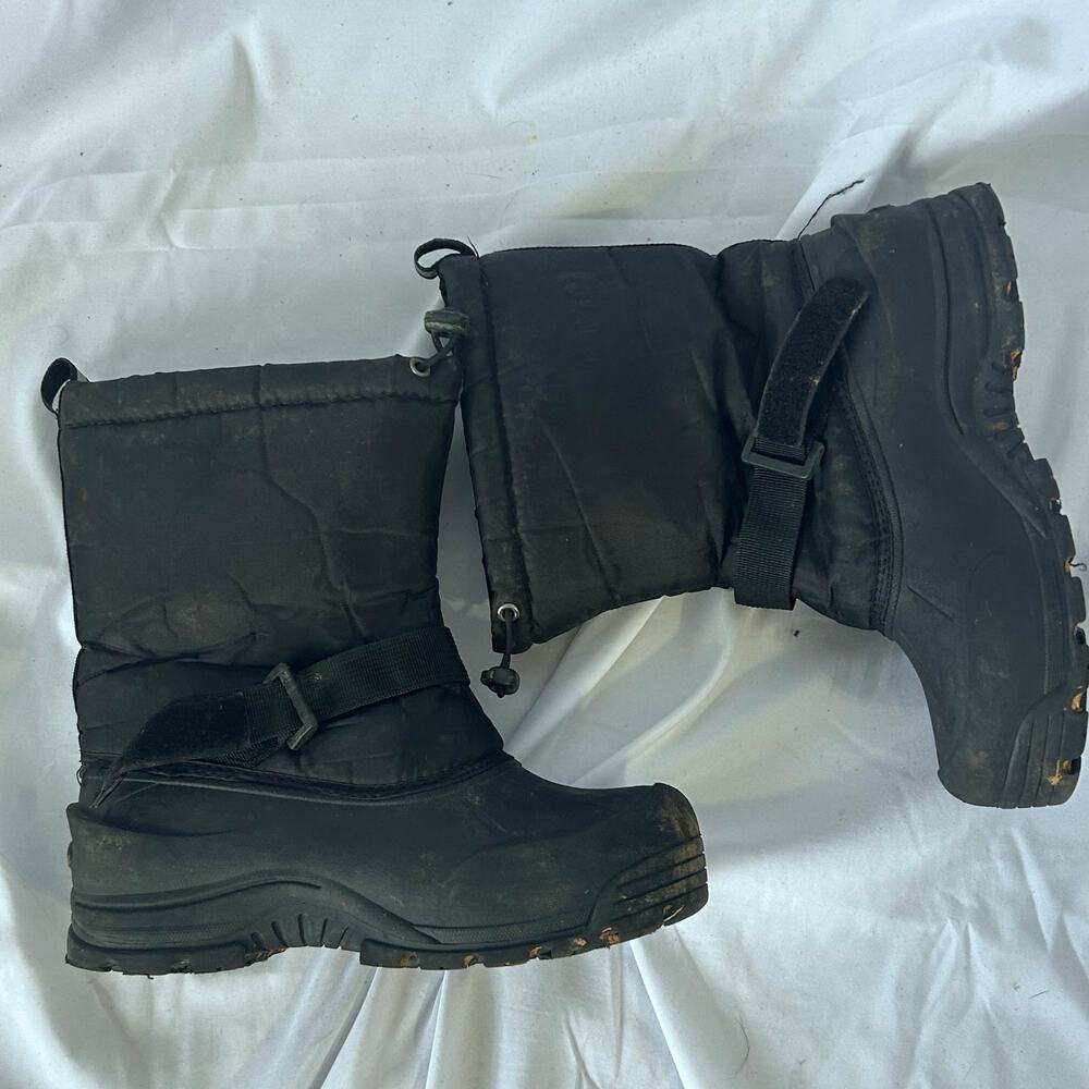 Winter Snow Boots Size 7 Insulated Thinsulate Black